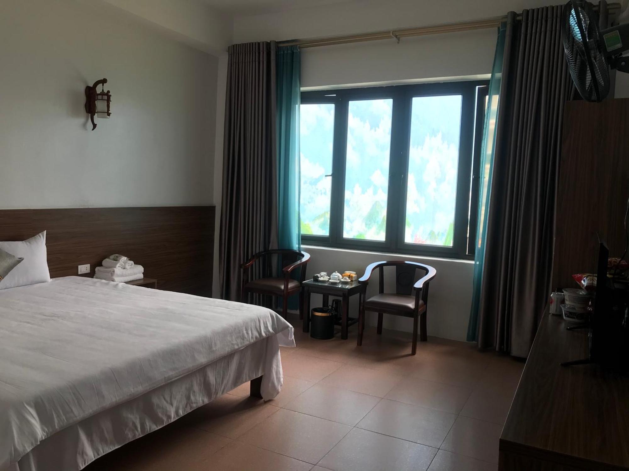 Anh Anh Hotel Bac Ha  Exterior foto