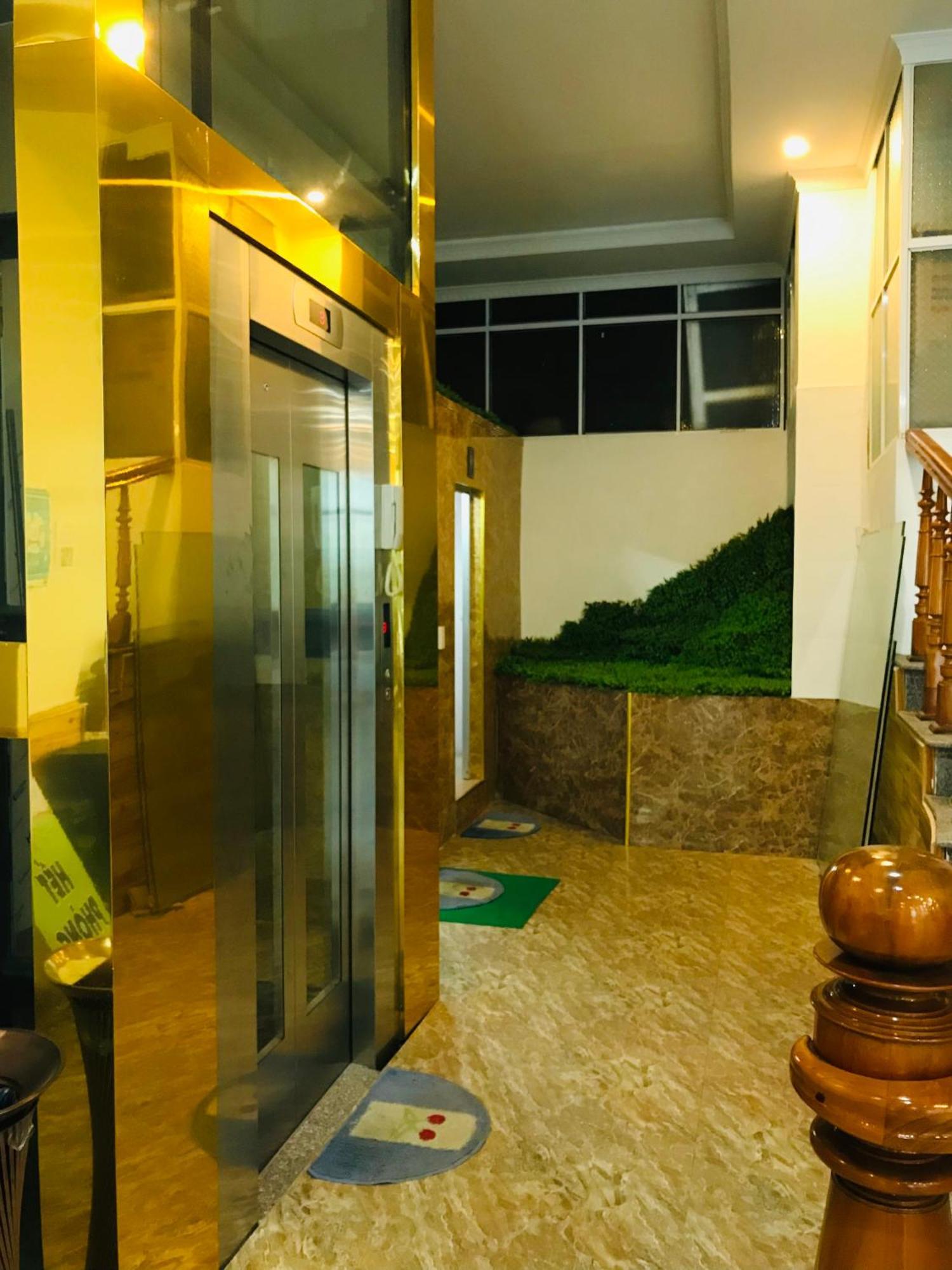 Anh Anh Hotel Bac Ha  Exterior foto